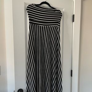West kei black and white stripped tube top maxi